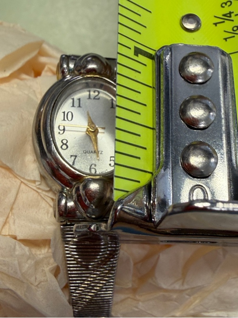 Heart Accent Silver-Tone Women's Quartz Watch - Picture 7 of 7